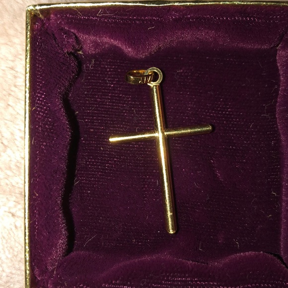 Simple cross - Picture 2 of 3